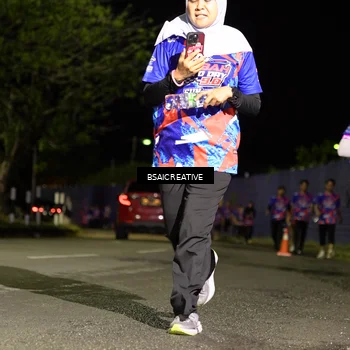 Runner Photo 6059613