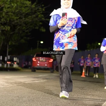 Runner Photo 6059620
