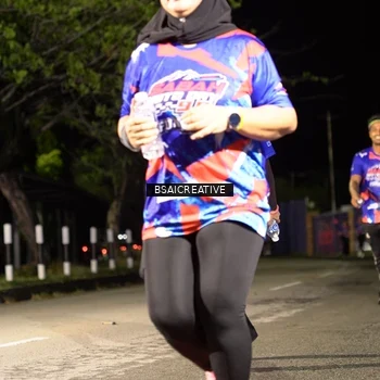 Runner Photo 6059645