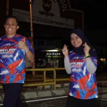 Runner Photo 6059660