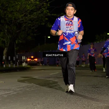 Runner Photo 6059678