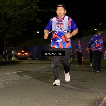 Runner Photo 6059704
