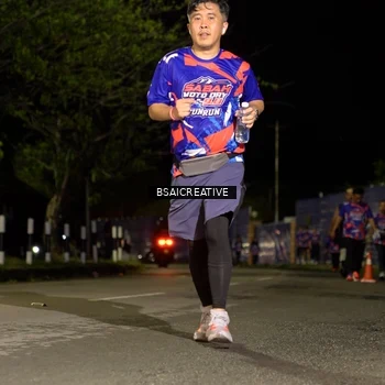 Runner Photo 6059710