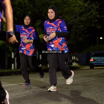 Runner Photo 6059859