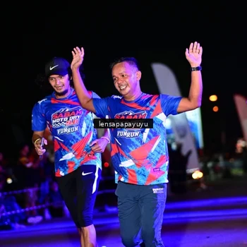 Runner Photo 6059875