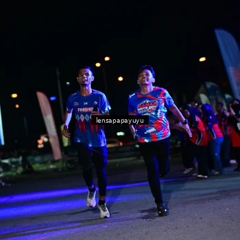 Runner Photo 6059891