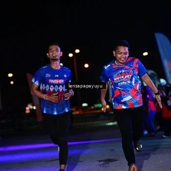 Runner Photo 6059903