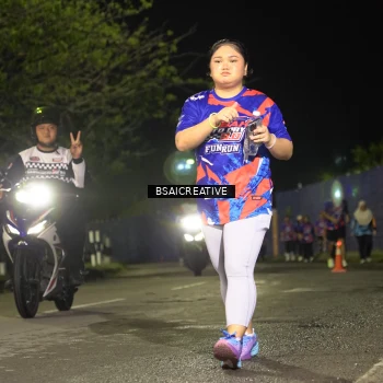 Runner Photo 6059914
