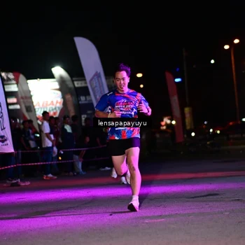 Runner Photo 6059958