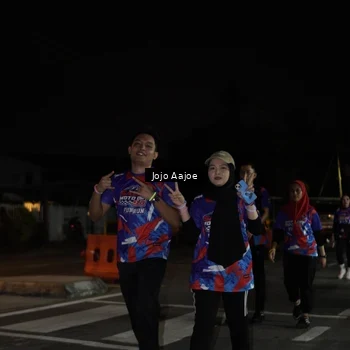 Runner Photo 6059972