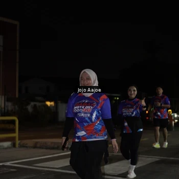 Runner Photo 6060003