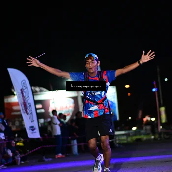 Runner Photo 6060018