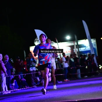 Runner Photo 6060050