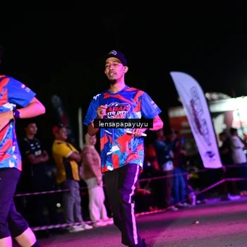 Runner Photo 6060086
