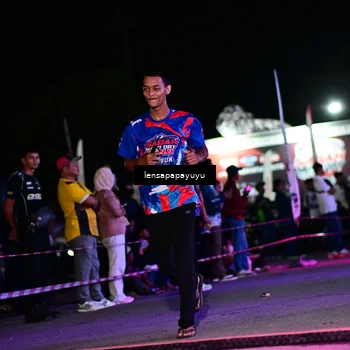 Runner Photo 6060212