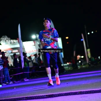 Runner Photo 6060328