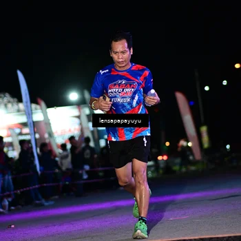Runner Photo 6060378