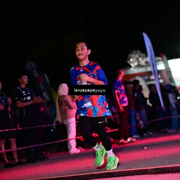 Runner Photo 6060381