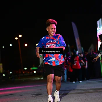 Runner Photo 6060414