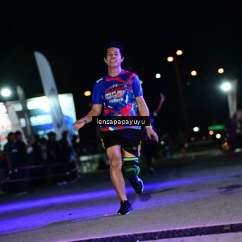 Runner Photo 6060423