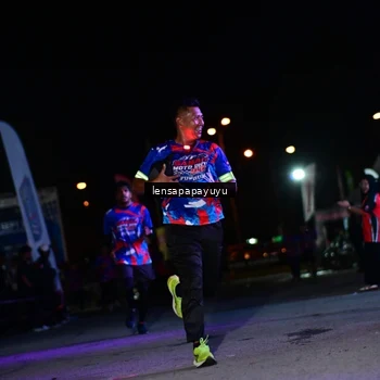 Runner Photo 6060447