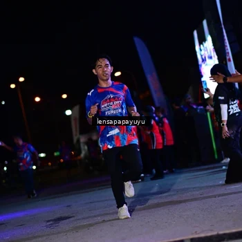 Runner Photo 6060477