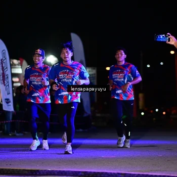 Runner Photo 6060524