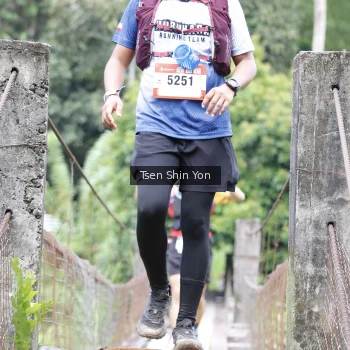 Runner Photo 60606