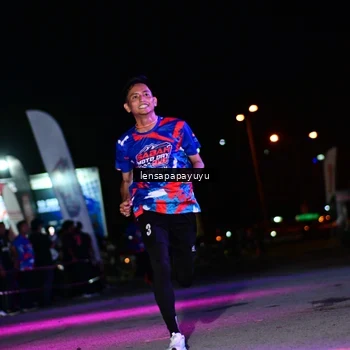 Runner Photo 6060671
