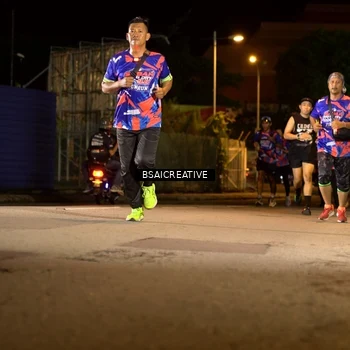 Runner Photo 6060690