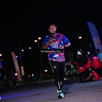 Runner Photo 6060845