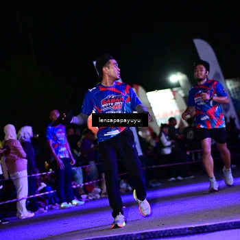 Runner Photo 6060879