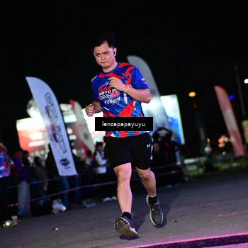 Runner Photo 6060889