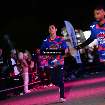 Runner Photo 6060944