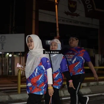 Runner Photo 6061026