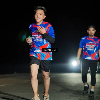 Runner Photo 6061033