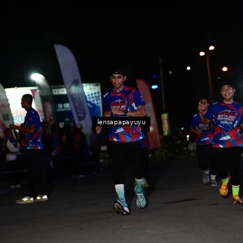 Runner Photo 6061034