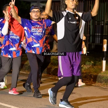 Runner Photo 6061074