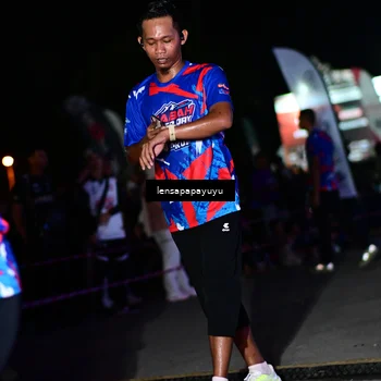 Runner Photo 6061096