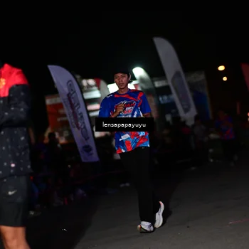 Runner Photo 6061133