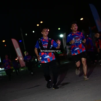 Runner Photo 6061139