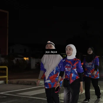 Runner Photo 6061230
