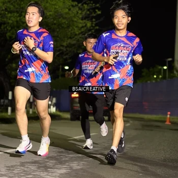 Runner Photo 6061254