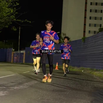 Runner Photo 6061256