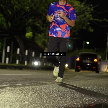 Runner Photo 6061270