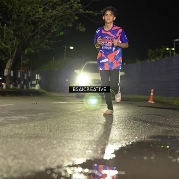 Runner Photo 6061273