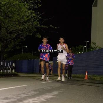 Runner Photo 6061303