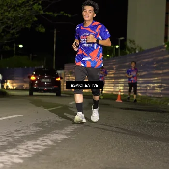 Runner Photo 6061334