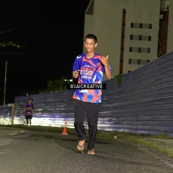 Runner Photo 6061348
