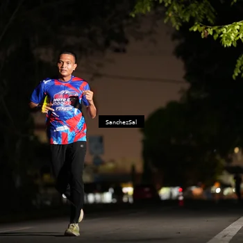 Runner Photo 6061359